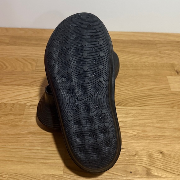 Brand new mens Nike React Rejuven8 size 9 Sandals main image 5